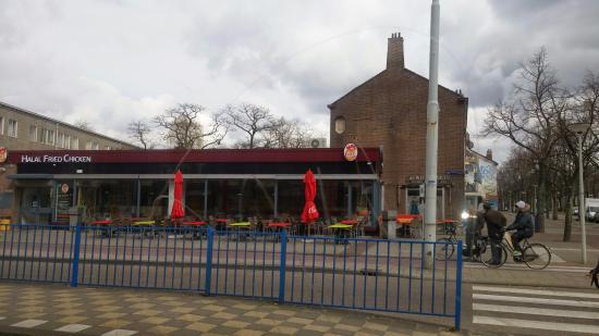 Halal Fried Chicken de Vlugtlaan